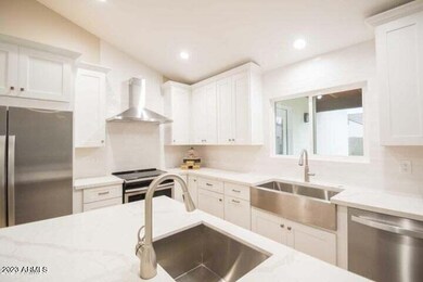 1548 E Drake Dr, Tempe, AZ 85283 - photo 2