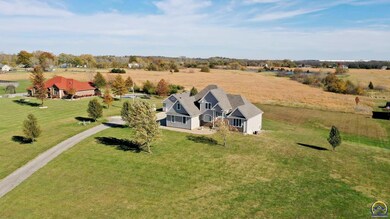 7830 SW Fairlawn Rd, Wakarusa, KS 66546 - photo 3