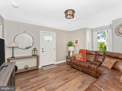 129 Cottage St, Waynesboro, PA 17268 - photo 5