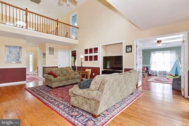 12186 Clifton Ln, Midland, VA 22728 - photo 6