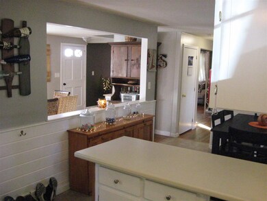 87 Langholm Dr, Nashua, NH 03062 - photo 3