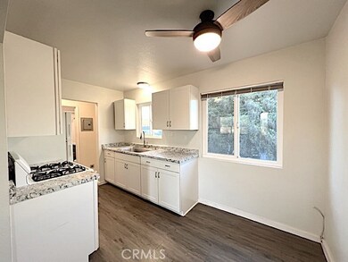 212 E 8th St unit C, Upland, CA 91786 - photo 5