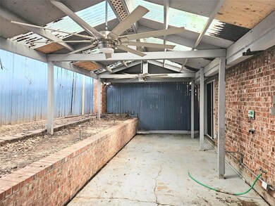 2813 Summit View Dr, Bedford, TX 76021 - photo 3