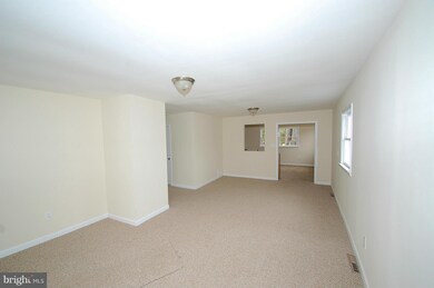 20 Chestnut St, Gaithersburg, MD 20877 - photo 5