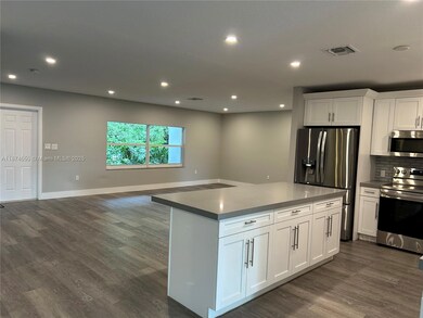 18351 SW 202nd St, Miami, FL 33187 - photo 6