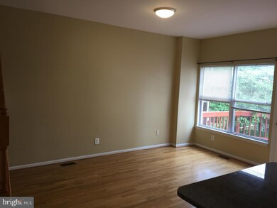 2519 James Monroe Cir, Herndon, VA 20171 - photo 4