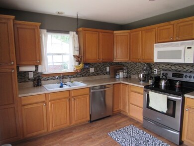 5909 Whitethorne Dr, Evansville, IN 47710 - photo 5