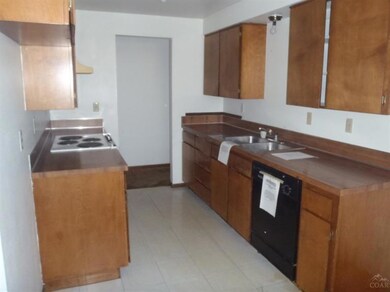 245 SW 3rd St, Redmond, OR 97756 - photo 5