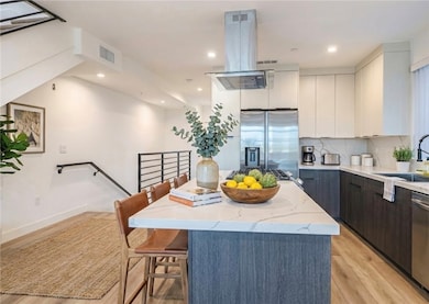 1702 Redondo Blvd, Los Angeles, CA 90019 - photo 3