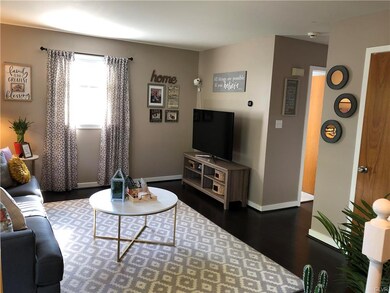 2033 W Green St, Allentown, PA 18104 - photo 6