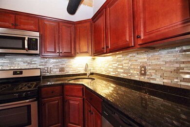 470 Silver St unit 214, Manchester, NH 03103 - photo 5