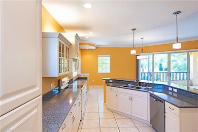 Great neutral kitchen, DW and Fridge newer in last