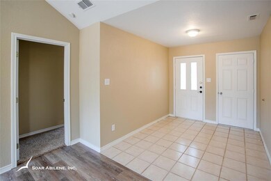 Beautiful, tiled entry way