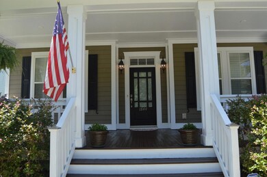 Linda Caldwell - 3_Front Steps