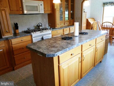 745 Hill Rd, Hegins, PA 17938 - photo 5