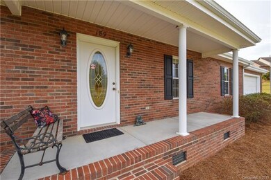 189 Wintergreen Cir, Statesville, NC 28677 - photo 2