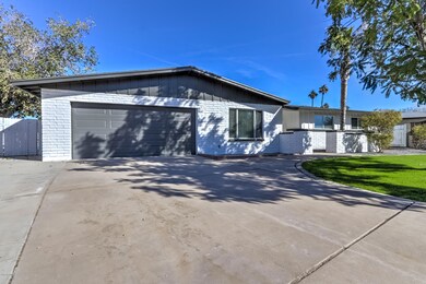 2212 W Del Campo Cir-3