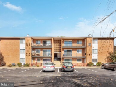 631 Waterloo Rd unit 122, Warrenton, VA 20186 - photo 2