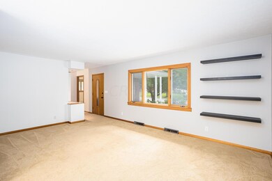 4443 Okell Rd, Columbus, OH 43224 - photo 3