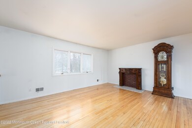 28 Chapman Terrace, Middletown, NJ 07748 - photo 4