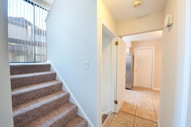 884 Westbury Ln S unit 1D, Columbus, OH 43228 - photo 6