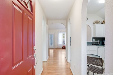 1150 Green Hill Dr, Canyon Lake, TX 78133 - photo 3