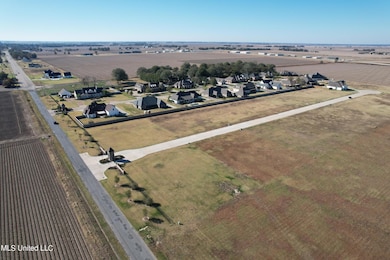 0 Chatmoss 2nd unit 4062372, Cleveland, MS 38732 - photo 3