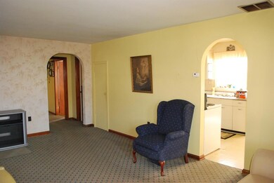 518 S Wright St, Blanchester, OH 45107 - photo 4