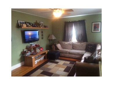 84 Stearns St, Pawtucket, RI 02861 - photo 2