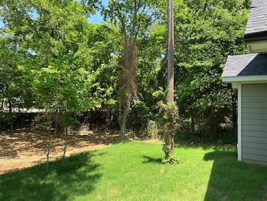 411 E Monterey St, Denison, TX 75021 - photo 5