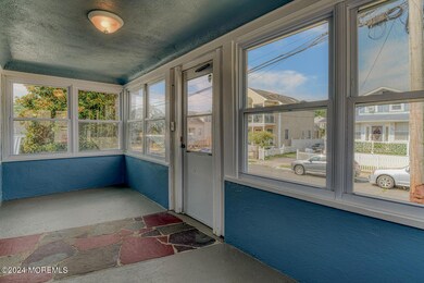 1738 Melrose Ave Belmar NJ-large-002-040