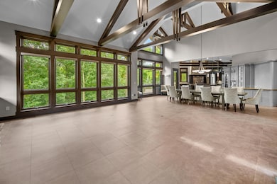 13-web-or-mls-4300 Timber Ridge Dr-9