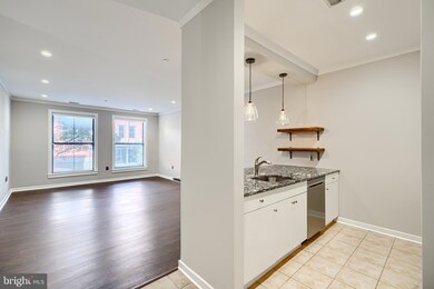 2007 Clipper Park Rd unit 112, Baltimore, MD 21211 - photo 4