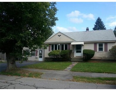 31 Shade St unit 31, Waltham, MA 02452 - photo 2