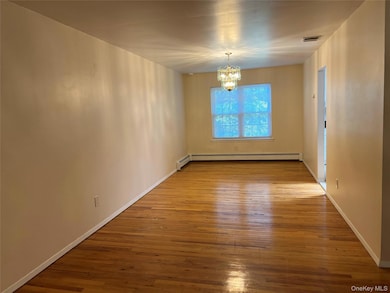 32 Hammond Rd unit 2, Glen Cove, NY 11542 - photo 4