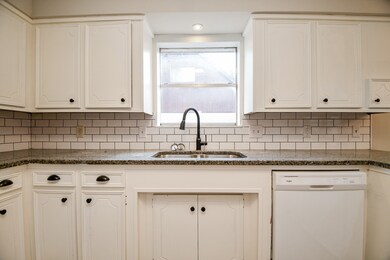 1005 Candlelight Ln, Houston, TX 77018 - photo 7