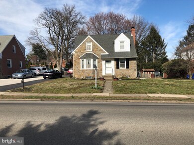 963 Providence Rd, Springfield, PA 19064 - photo 2