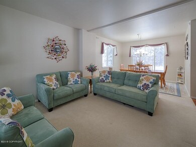 003_Living Room