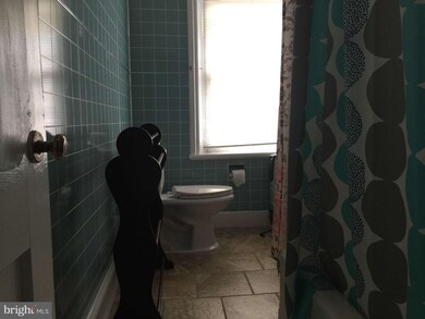 11 S Main St unit 11, Mercersburg, PA 17236 - photo 7