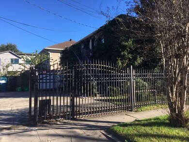 1540 Hawthorne St unit 4, Houston, TX 77006 - photo 3