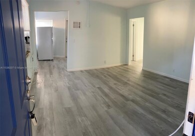 817 Grant St unit 1, West Palm Beach, FL 33407 - photo 2