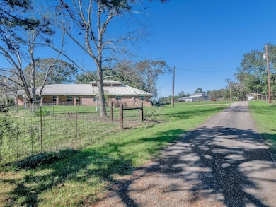 2899 Co Rd 3260, Colmesneil, TX 75938 - photo 3