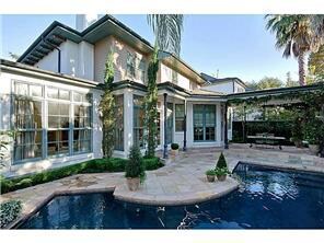 Swimming Pool/Hot Tub/Sauna. saline pool