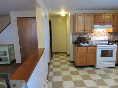 29 Greystone St unit 29, Quincy, MA 02169 - photo 5