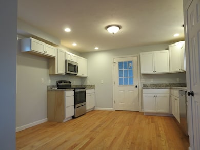 993 W Boylston St, Worcester, MA 01606 - photo 2