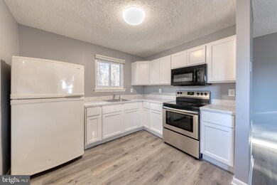 7324 Green Acres Dr, Glen Burnie, MD 21060 - photo 6