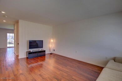 7 Eli Terrace, East Windsor, NJ 08520 - photo 3