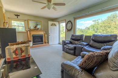 2195 Big Run Ave-LivingRoom1