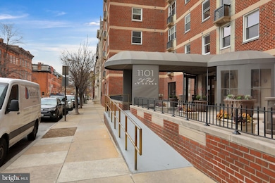St. Paul at Chase Condominiums unit 305, Baltimore, MD 21202 - photo 3
