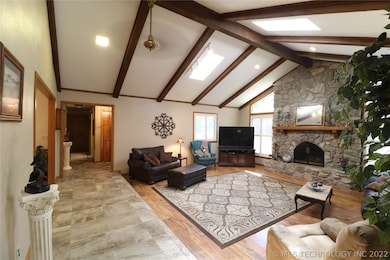 2370 London Ln, Bartlesville, OK 74006 - photo 5